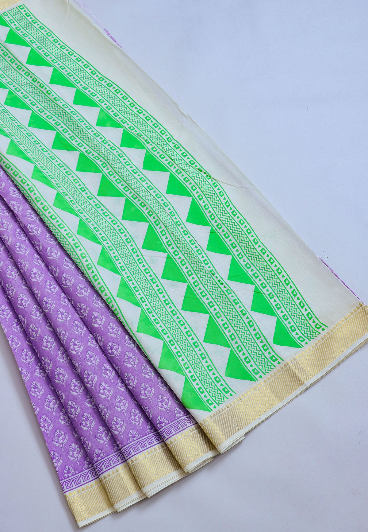 Kerala Cotton Print With Violet Collur and Border with Gold Shade - (SA-318)