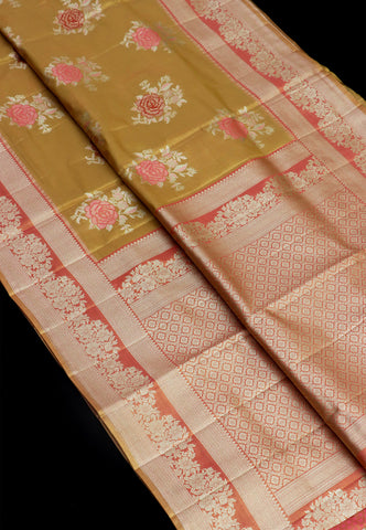 Handlooms Bridal Saree with Stripes and with Temple Border-(SA-506)