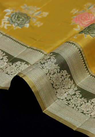 Handlooms Bridal Saree with Stripes and with Temple Border-(SA-504)