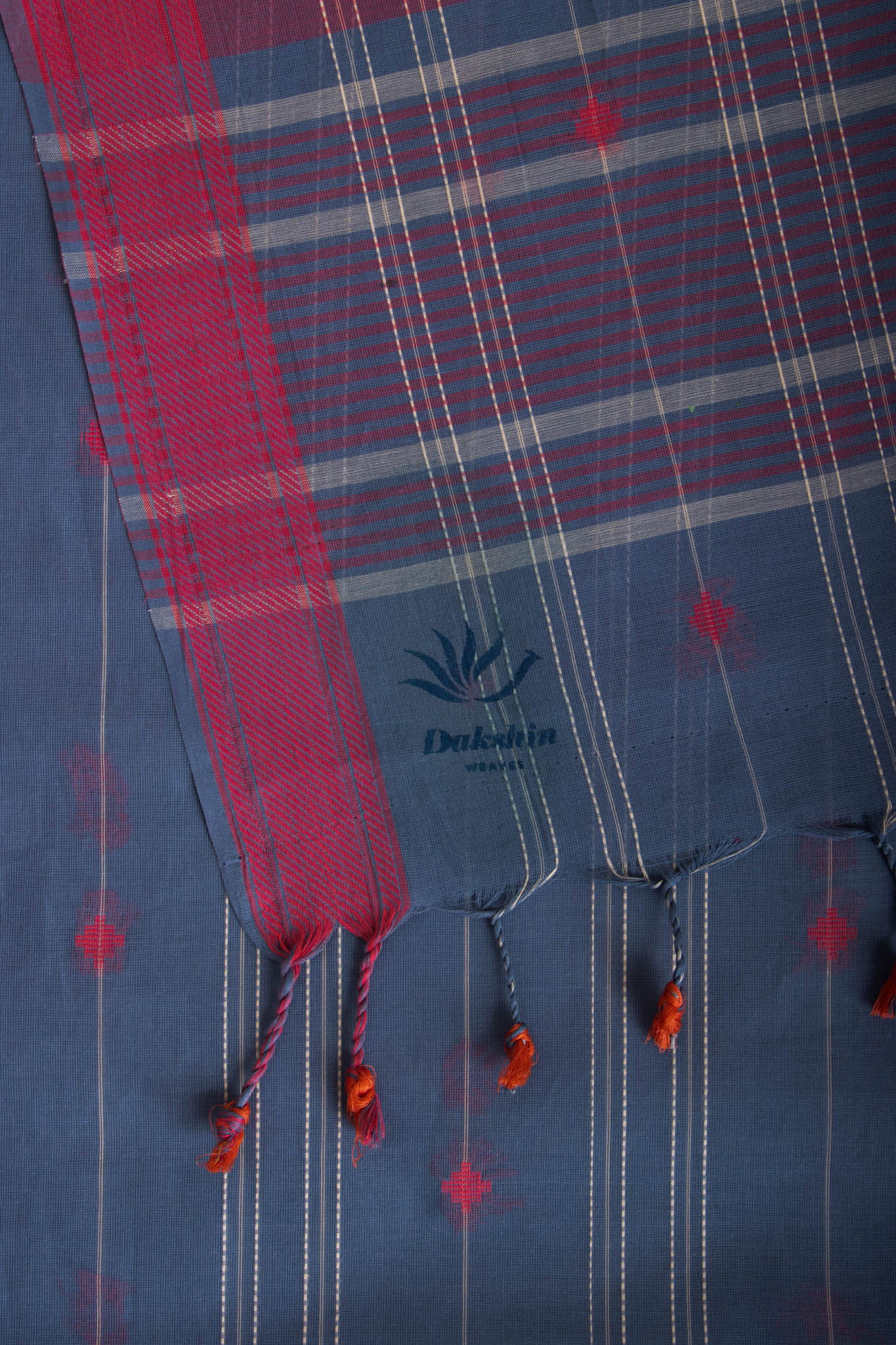 Venkatagiri Cotton saree in Grape Purple with hand woven lines and buttas - (SA-076) - Dakshin Weaves